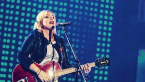 Что случилось с певицей Яной после успеха песни «Одинокий голубь»