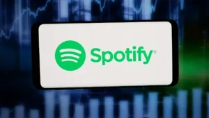Spotify удалил более 50 млн ИИ-треков для защиты артистов и слушателей Spotify удалил более 50 млн ИИ-треков для защиты артистов и слушателей