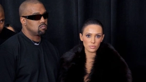 Бьянка Цензори дала Канье Уэсту «последний шанс» и отправила его на лечение в клинику Бьянка Цензори дала Канье Уэсту «последний шанс» и отправила его на лечение в клинику