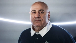 Иосиф Пригожин с юмором рассказал о материнской опеке: «Они любовью своей душат» Иосиф Пригожин с юмором рассказал о материнской опеке: «Они любовью своей душат»