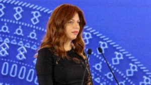 Маргарита Симоньян рассказала, как борется с болезнью: «Ноги немножко не держат, боли везде» Маргарита Симоньян рассказала, как борется с болезнью: «Ноги немножко не держат, боли везде»