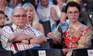 Татьяна Брухунова показала трогательный кадр 80-летнего Евгения Петросяна с маленькой дочкой Татьяна Брухунова показала трогательный кадр 80-летнего Евгения Петросяна с маленькой дочкой