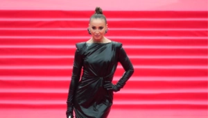 Ольга Бузова воссоединилась с отцом и поделилась трогательными кадрами встречи Ольга Бузова воссоединилась с отцом и поделилась трогательными кадрами встречи