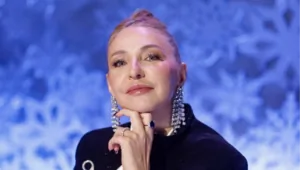Татьяна Навка трогательно поздравила Дмитрия Пескова с 58-летием Татьяна Навка трогательно поздравила Дмитрия Пескова с 58-летием