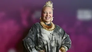 Sia продала права на свои хиты за 180 млн долларов на фоне развода Sia продала права на свои хиты за 180 млн долларов на фоне развода