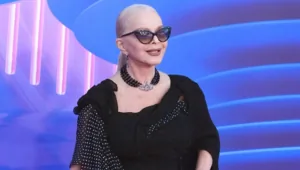 Лариса Долина сравнила себя с Марией Магдалиной из-за травли в Сети