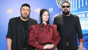 AY YOLA выпустят кавер-версию песни Александры Пахмутовой и Николая Добронравова AY YOLA выпустят кавер-версию песни Александры Пахмутовой и Николая Добронравова