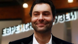 Отец погибшего певца Евгения Кунгурова больше года борется за право видеться с внуками