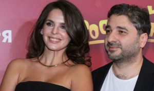 Лиза Моряк сообщила, что Сарик Андреасян перенес операцию