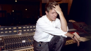 Дочь Дэвида Боуи раскритиковала друзей за молчание в день рождения покойного отца