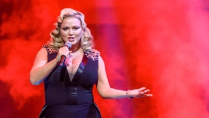 Анна Семенович рассказала о серьезных последствиях неудачного визита к косметологу