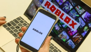 В РФ заблокировали Roblox: почему популярная игровая платформа оказалась под запретом