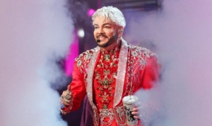 Филипп Киркоров прокомментировал падение на сцене «Новой волны»