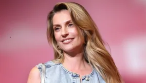 Саша Савельева объяснила решение стать психологом Саша Савельева объяснила решение стать психологом