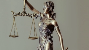 Скарлетт vs Скайнет: Скарлетт Йоханссон подала в суд на искусственный интеллект
