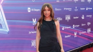 Какие звезды премии МУЗ-ТВ 2025 выбрали total black