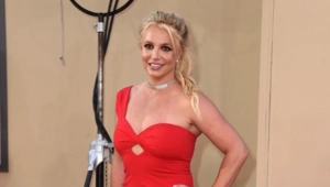 Сэм Асгари прокомментировал двухлетний брак с Бритни Спирс Сэм Асгари прокомментировал двухлетний брак с Бритни Спирс