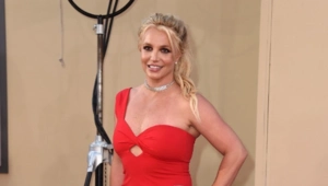 Сэм Асгари прокомментировал двухлетний брак с Бритни Спирс Сэм Асгари прокомментировал двухлетний брак с Бритни Спирс