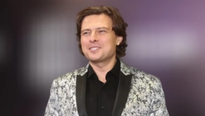 Шаляпин о корпоративе с Киркоровым, Колдуном и Шакирой: ползали и собирали евро Шаляпин о корпоративе с Киркоровым, Колдуном и Шакирой: ползали и собирали евро