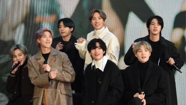 Чонгук и V из BTS выиграли суд против блогерши, распространявшей клевету Чонгук и V из BTS выиграли суд против блогерши, распространявшей клевету