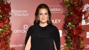 Дрю Бэрримор хочет вернуть «Ангелов Чарли» на экраны спустя четверть века Дрю Бэрримор хочет вернуть «Ангелов Чарли» на экраны спустя четверть века