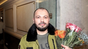 Потерявший жену Ярослав Сумишевский показал, как поменял профессию и провел операцию Потерявший жену Ярослав Сумишевский показал, как поменял профессию и провел операцию