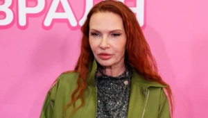 Эвелина Бледанс рассказала, кто хейтит ее в соцсетях Эвелина Бледанс рассказала, кто хейтит ее в соцсетях