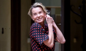 Юлия Высоцкая ответила на хейт за кулинарные обучающие видео Юлия Высоцкая ответила на хейт за кулинарные обучающие видео