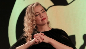 Эмбер Херд тайно забеременела