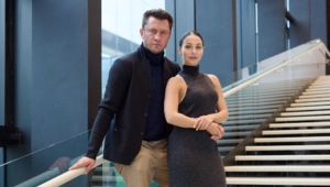 Зепюр Брутян в откровенном наряде посетила Большой театр