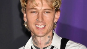 Machine Gun Kelly поделился подробностями грядущего сольного альбома