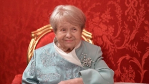 Игорь Крутой поделился трогательными кадрами с 95-летней Александрой Пахмутовой Игорь Крутой поделился трогательными кадрами с 95-летней Александрой Пахмутовой