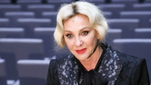 Елена Яковлева призналась, с кем из коллег у нее был конфликт ради пиара Елена Яковлева призналась, с кем из коллег у нее был конфликт ради пиара