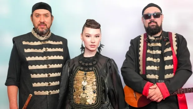Солистка группы AY YOLA Адель Шайхитдинова вышла замуж