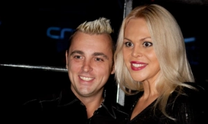 Скончалась жена солиста группы «Отпетые мошенники» Сергея Аморалова