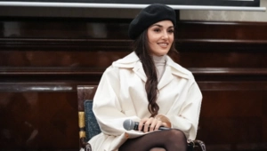 Звезда сериала «Постучись в мою дверь» Ханде Эрчел приедет в Москву Звезда сериала «Постучись в мою дверь» Ханде Эрчел приедет в Москву