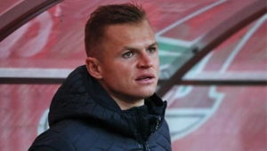 «Я бомж»: Дмитрий Тарасов рассказал, сколько денег тратит на жену Анастасию Костенко «Я бомж»: Дмитрий Тарасов рассказал, сколько денег тратит на жену Анастасию Костенко