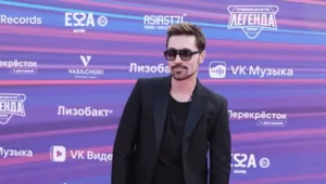 Дима Билан рассказал, как концерт Селин Дион вдохновил его на подготовку к шоу в «Лужниках» Дима Билан рассказал, как концерт Селин Дион вдохновил его на подготовку к шоу в «Лужниках»