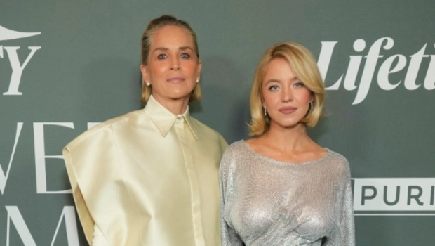 Шэрон Стоун выступила в защиту Сидни Суини на фоне скандала с рекламой American Eagle