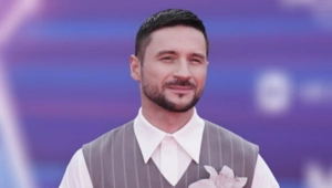 Сергей Лазарев взбудоражил поклонниц новыми фотографиями из отпуска Сергей Лазарев взбудоражил поклонниц новыми фотографиями из отпуска