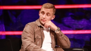 Саша Стоун столкнулся с осложнениями после вирусного конъюнктивита