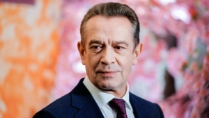 Владимир Машков высказался о возможности замены живых артистов виртуальными на театральной сцене