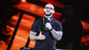 Джиган высказался о разводе с Самойловой после заседания