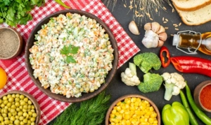 Самый вкусный Оливье: классический и современный рецепты