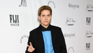 Актер Дилан Спроус задержал грабителя в своем доме в Лос-Анджелесе