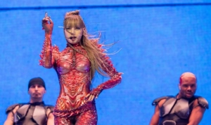 Учительница Лисы из Blackpink рассказала, как певица освоила корейский с нуля
