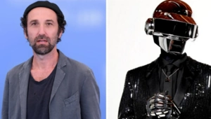 Участник Daft Punk отыграл диджей-сет без маски впервые за 24 года Участник Daft Punk отыграл диджей-сет без маски впервые за 24 года