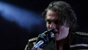 My Chemical Romance выпустили неизданную песню к 20-летию «The Black Parade» My Chemical Romance выпустили неизданную песню к 20-летию «The Black Parade»