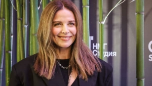 Вещи других людей: Наталия Власова рассказала, как носит винтаж без дискомфорта