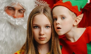 Betsy поздравила подписчиков МУЗ-ТВ с Новым годом!